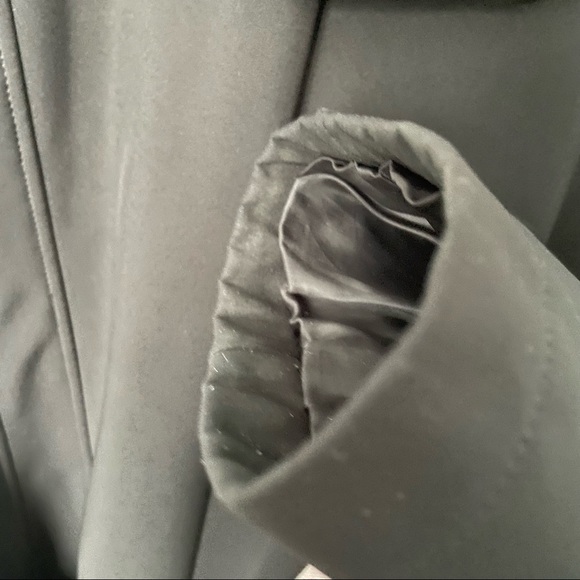 Calvin Klein rain coat for fall or spring size xl - Picture 4 of 12